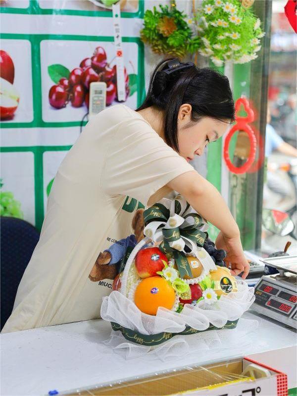 Giỏ hoa quả đi đám giỗ